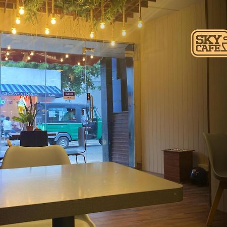 Sky Hostel Negombo Extérieur photo
